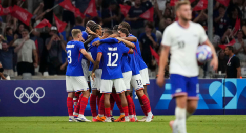 2024 Olympics: France cruises past U.S. 3-0 in men's soccer; Morocco fans protest late goal vs. Argentina