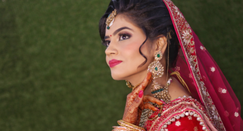 Bridal Earrings: अपनी शादी में दुल्हन पहनें ये खास ईयररिंग्स देखते ही रह जाएंगे सभी!