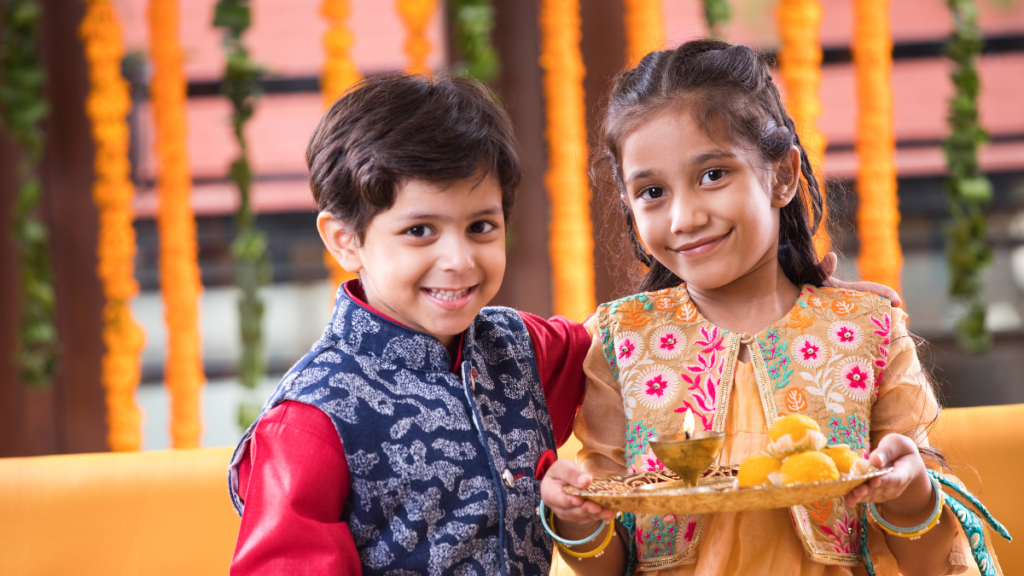 प्रेम से भरा रक्षाबंधन: बहनें अपने भाई को कैसे भेजें दिल को छू लेने वाले संदेश!