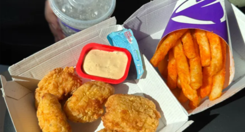 Taste Test : Are Taco Bell’s Chicken Nuggets Better Than McDonald’s Let's Settle This