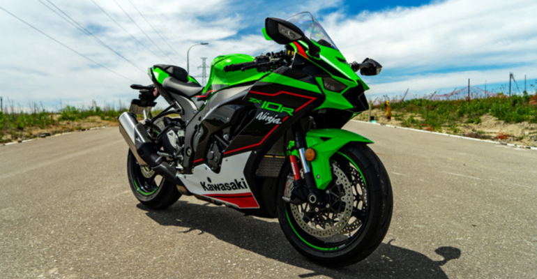 ZX10R Price in India