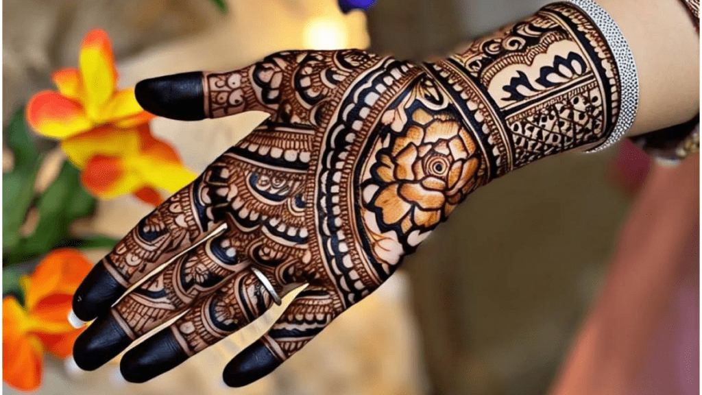 New Mehndi Design Photo