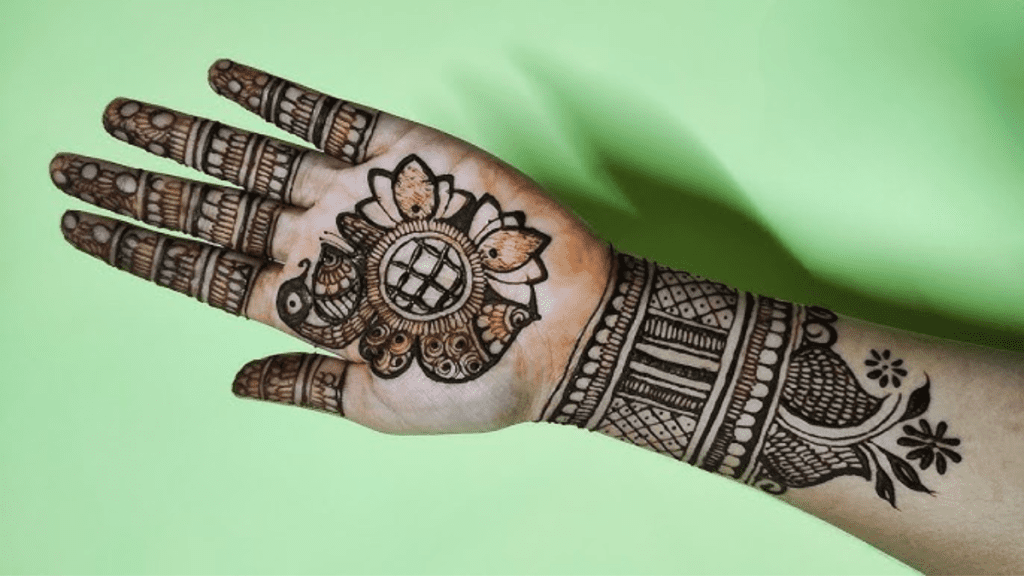 Mehndi Design Pic