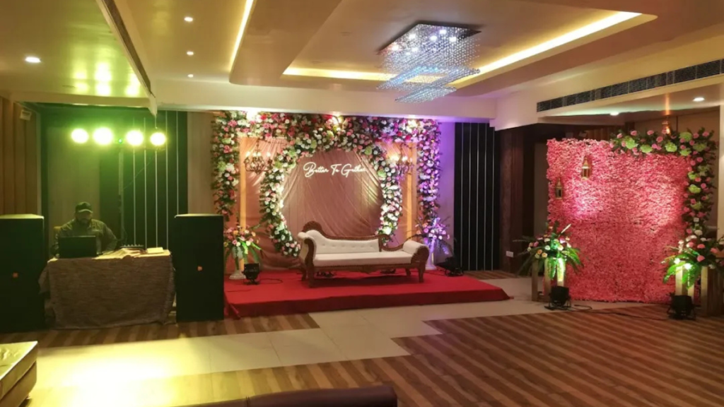 अपने खास मौकों के लिए नजदीकी बैंकेट हॉल्स कैसे चुनें सुविधाएं बुकिंग टिप्स और सही लोकेशन की जानकारी!