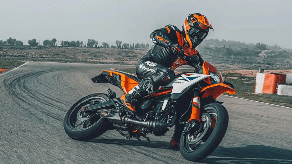KTM 390 SMC R