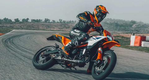 KTM 390 SMC R