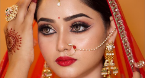 Top Teej Festival Makeup : तीज़ उत्सव के लिए पारंपरिक और आधुनिक मेकअप लुक खूबसूरत आइडियाज रंग-बिरंगी शृंगार विधि और आसान स्टेप्स!