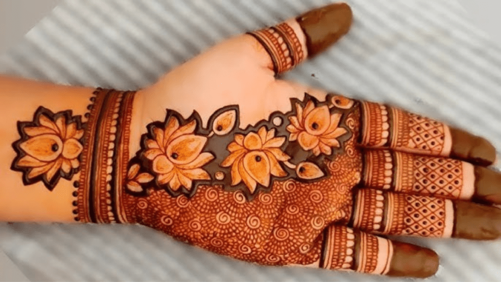 Mehndi Tattoo For Girls