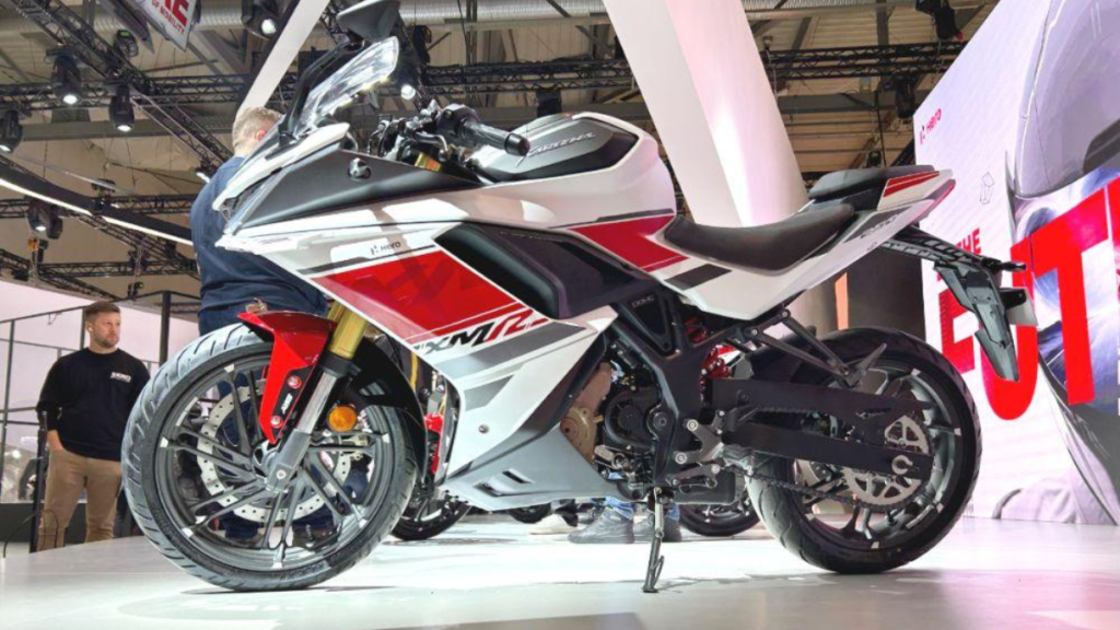 Hero Karizma XMR 250 : दमदार डिज़ाइन फुल डिजिटल डिस्प्ले, 210cc इंजन ABS शानदार माइलेज नई तकनीक से लैस स्टाइलिश बाइक!