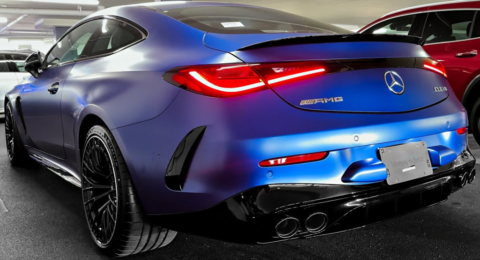 Mercedes-Benz AMG : 3.0 लीटर इनलाइन-6 टर्बो हाइब्रिड इंजन 443 हॉर्सपावर AMG 4MATIC+ ऑलव्हील ड्राइव 0-100 किमी/घंटा 4.2 सेकंड में स्पोर्ट लग्जरी कूपे।