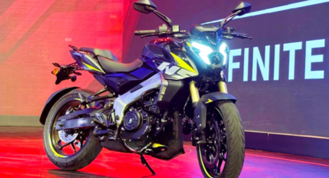 Bajaj Pulsar NS400 : बजाज पल्सर NS400Z एक शानदार स्पोर्ट्स मोटरसाइकिल है इसमें शक्तिशाली 400cc इंजन आकर्षक लुक्स उन्नत फीचर्स और दमदार राइडिंग अनुभव है।