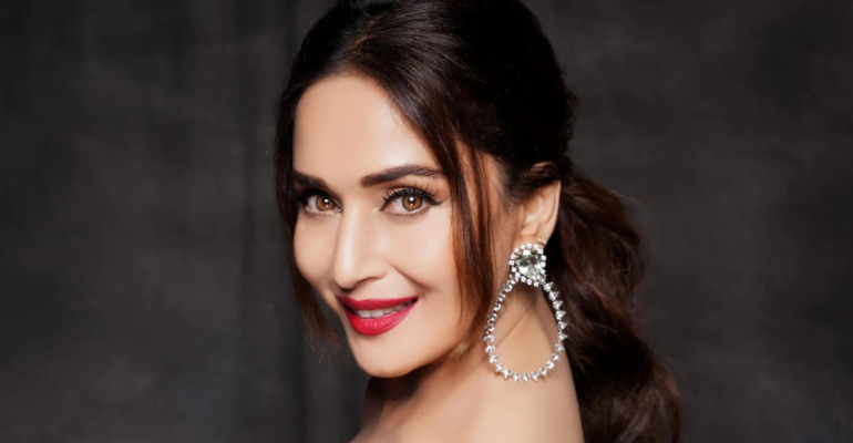 Madhuri Dixit Nene : की नेटवर्थ 250 करोड़