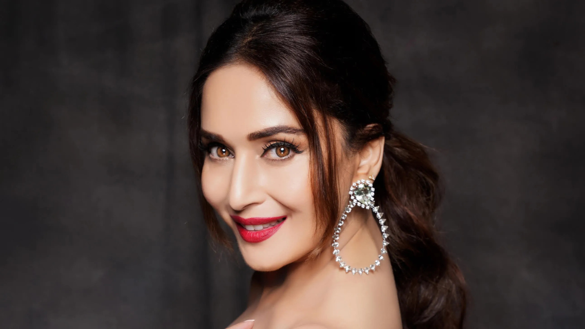 Madhuri Dixit Nene : की नेटवर्थ 250 करोड़