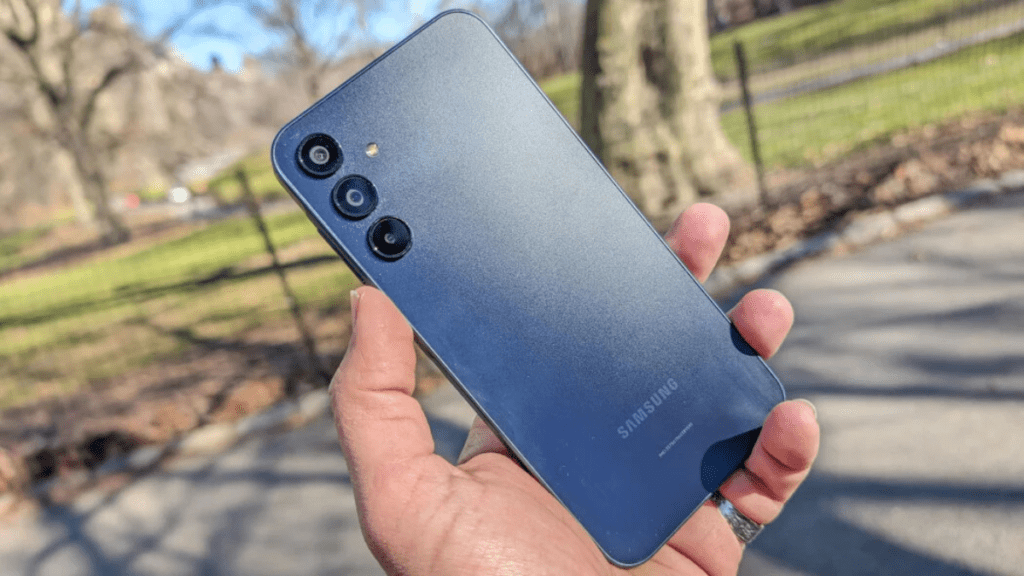 Samsung Galaxy 5G – शानदार फीचर्स, जबरदस्त कैमराऔर दमदार बैटरी जानिए नई कीमतें और ऑफर!