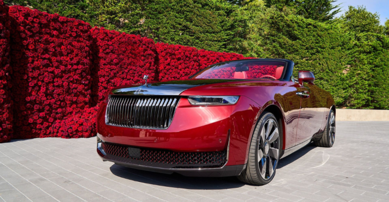 Rolls-Royce La Rose Noire Droptail: इतनी दुर्लभ कार कि दुनिया में सिर्फ एक