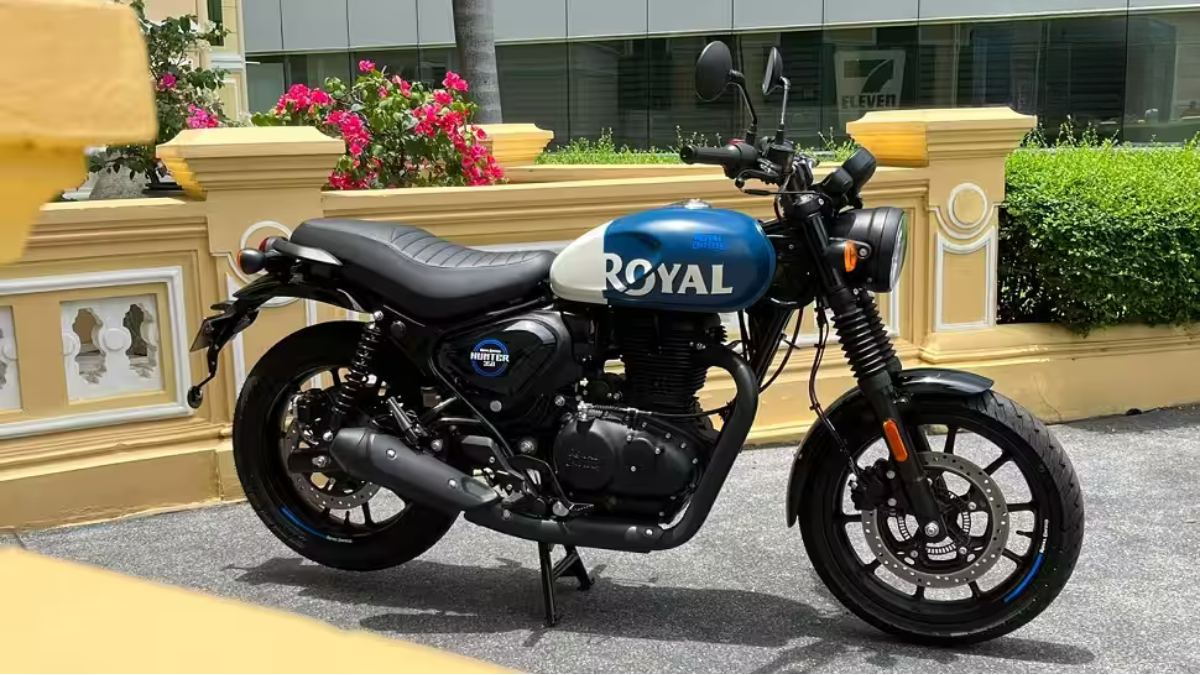 Royal Enfield Classic 350 Black Price