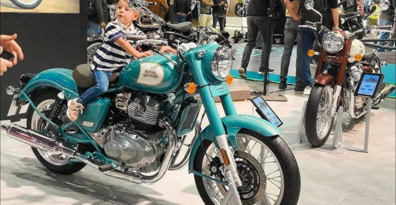 RE Classic 650 क्लासिक डिजाइन, दमदार इंजन और आरामदायक राइडिंग