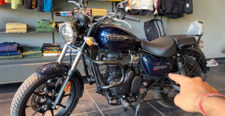 Bullet meteor 350 रॉयल एनफील्ड बुलेट मेटेर 350: दमदार क्रूजर बाइक