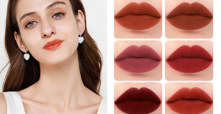Sexy red lip gloss आपकी खूबसूरती का Secret Weapon Sexy Red Lip Gloss जो बनाए आपके Lips मोहक और स्टाइलिश!