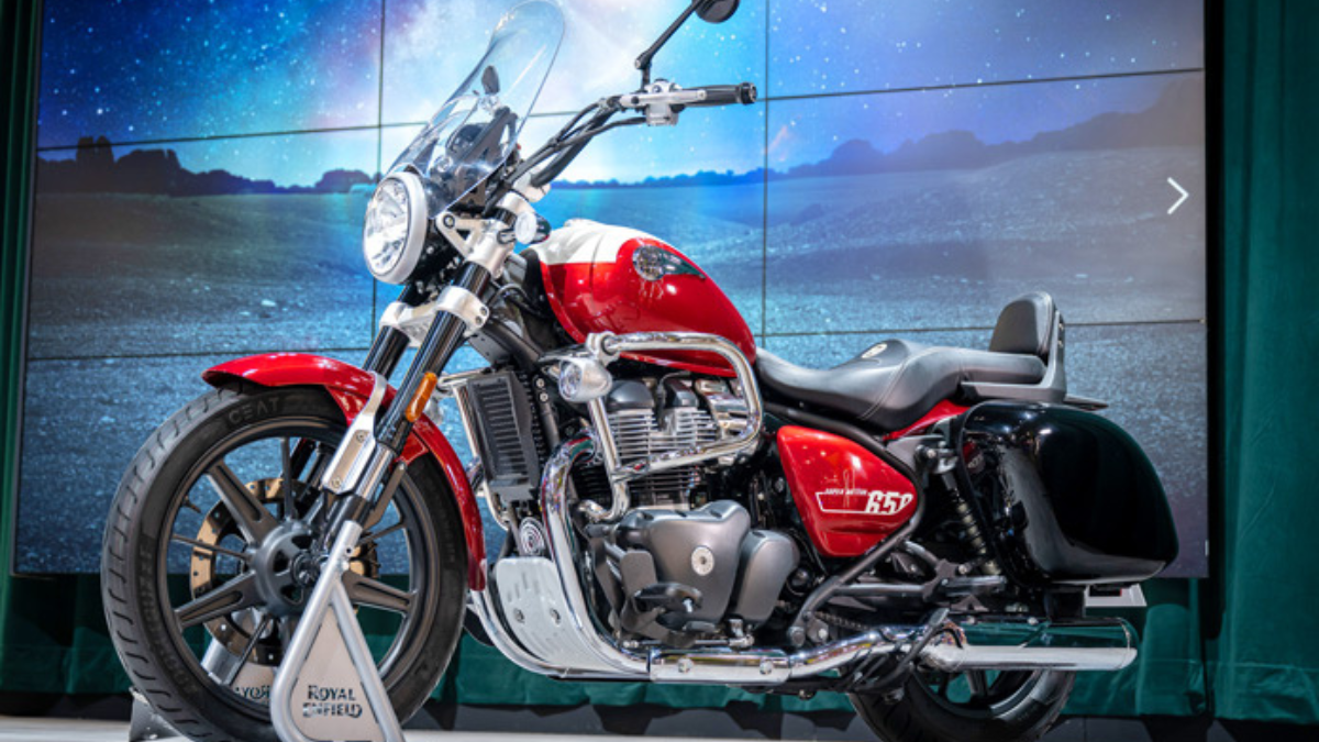 Royal enfield meteor 650 2025 में Bangalore में Royal Enfield Super Meteor 650 का ऑन-रोड प्राइस – ₹4.71 लाख से शुरू!