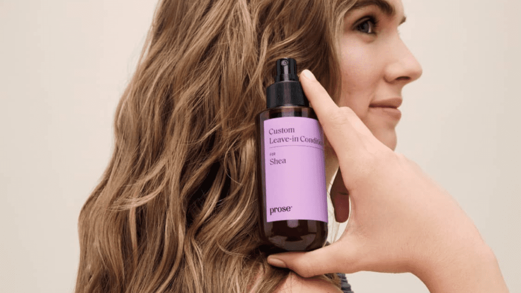 Leave in conditioner Instant Moisture और Protection – Leave-in Conditioner जो आपके बालों को दिनभर खिलाए!