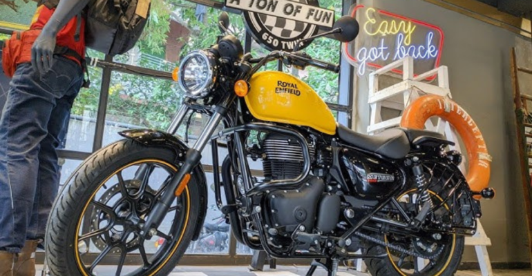 RE Meteor 350 Mileage की शानदार माइलेज रियल राइडर्स से जानिए असली फ़्यूल एफिशिएंसी जो आपको हैरान कर देगी!