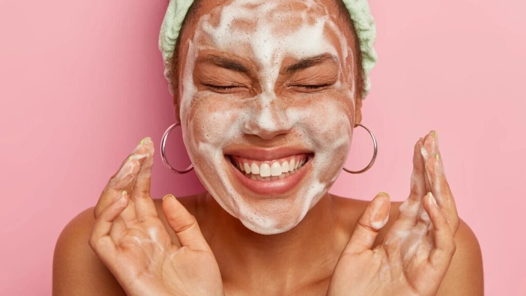 Dermatouch face wash