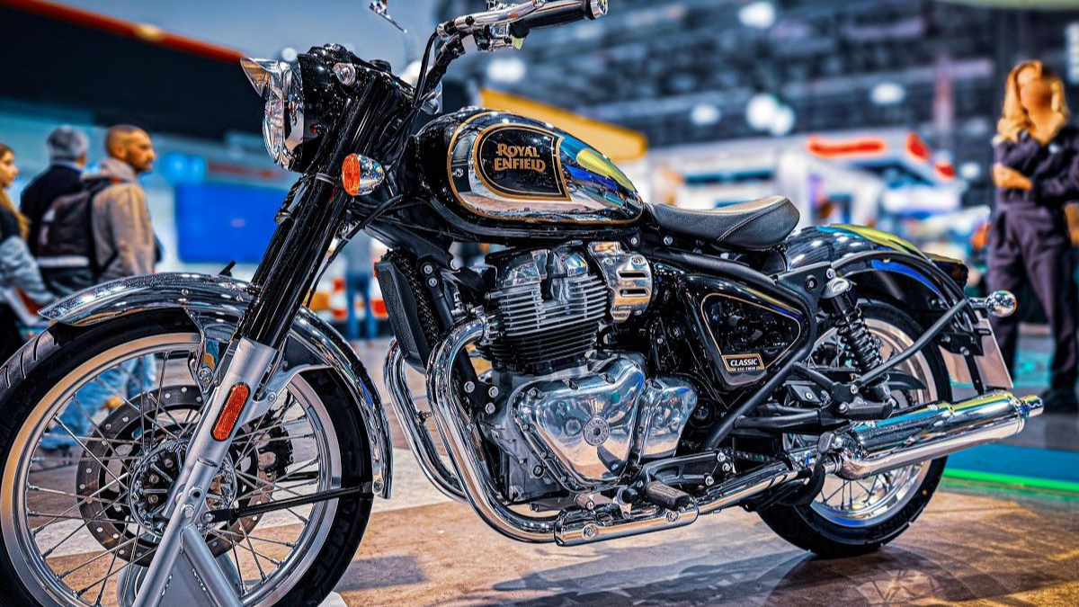 Bullet 350 price 2025 में Bangalore में Royal Enfield Bullet 350 की ऑन-रोड कीमत - ₹2.26 लाख से शुरू!