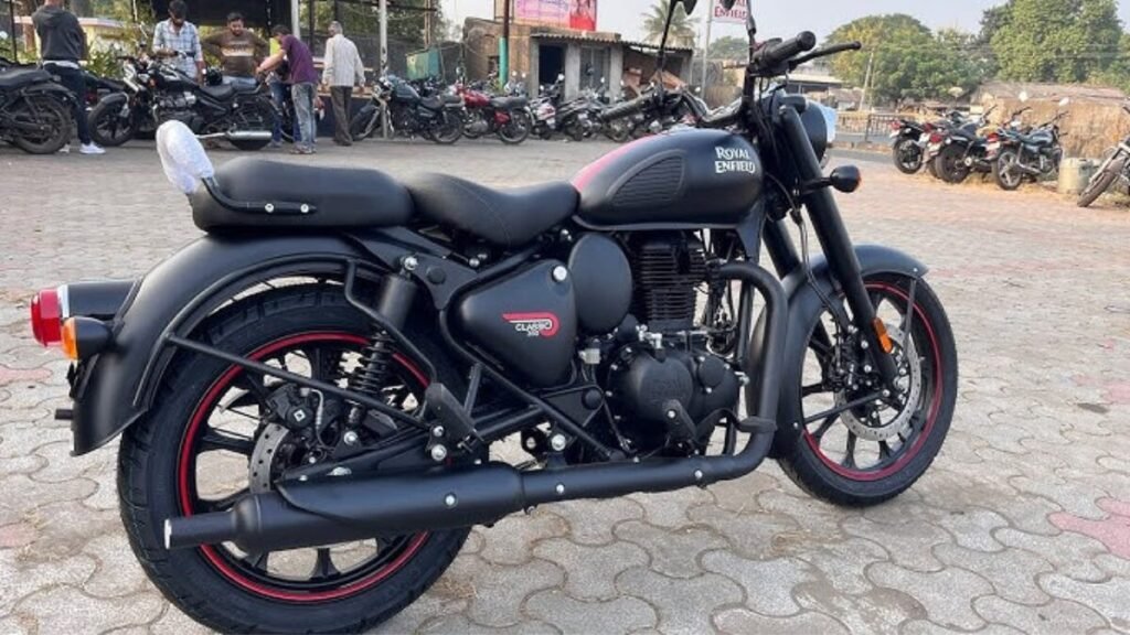 Bullet 350 Black : की दमदार फीचर्स और बेहतरीन परफॉर्मेंस – क्या ये आपकी जेब में फिट बैठेगी!