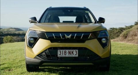 Mahindra XUV 3xo Price