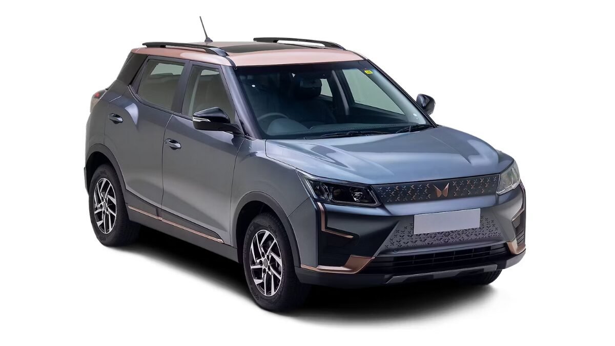 XUV 400 EV