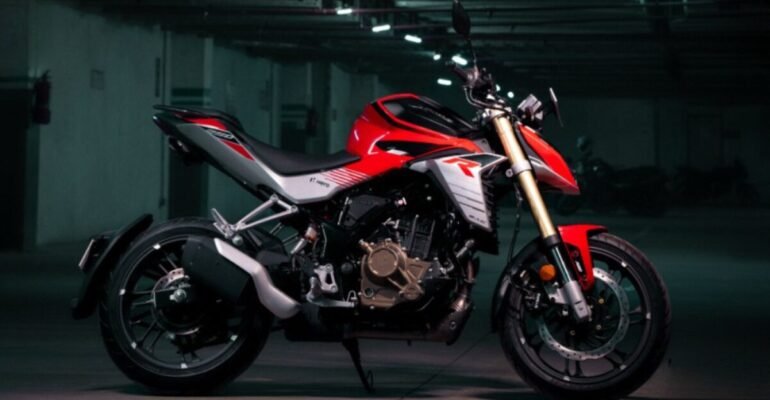 Hero Hunk 250