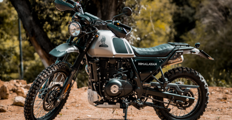 RE Himalayan Road Price