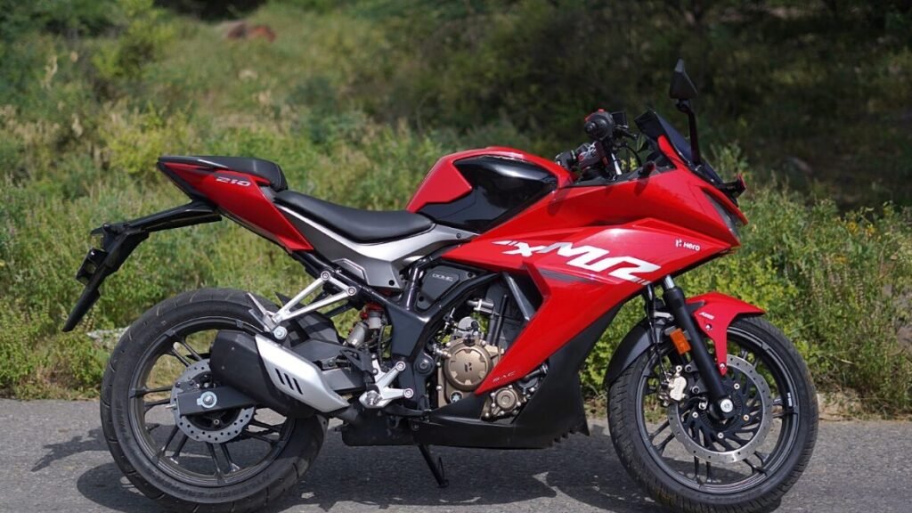 Karizma xmr 210