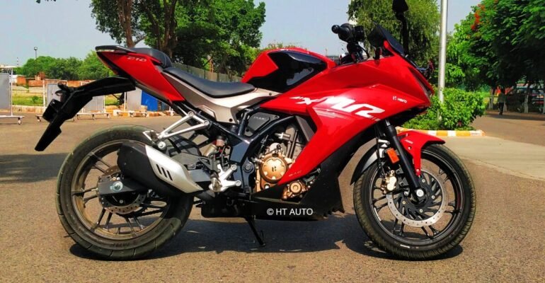 Hero Karizma XMR