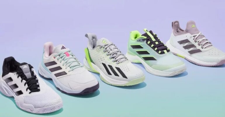 Adidas Sneakers