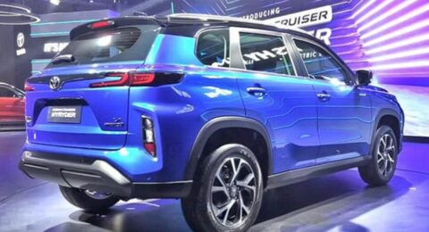 Toyota hyryder 7 seater