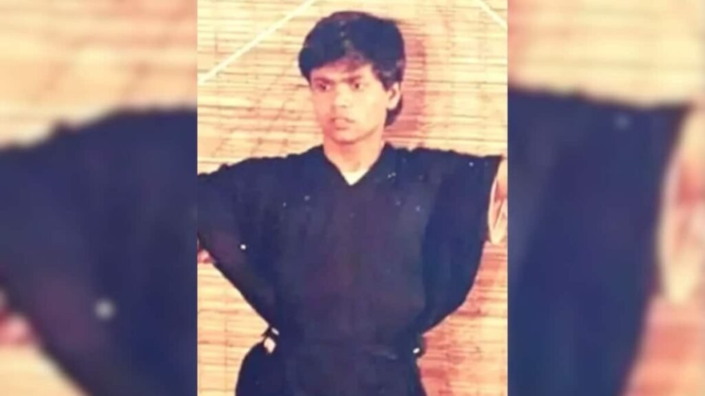 टेलर से स्टार बना एक्टर