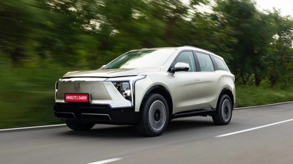महिंद्रा XEV 9S