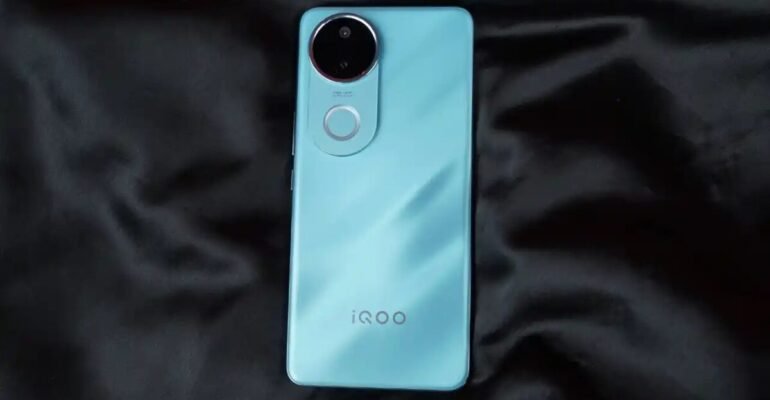 iQOO Z10R