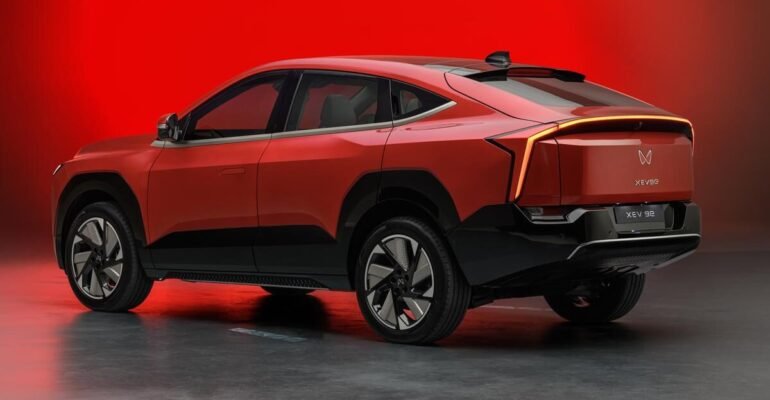 Mahindra XEV 9S Launched