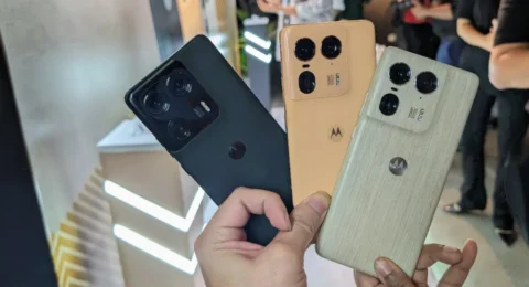 Motorola 512GB फोन