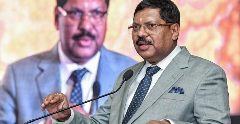 CJI vs सरकार