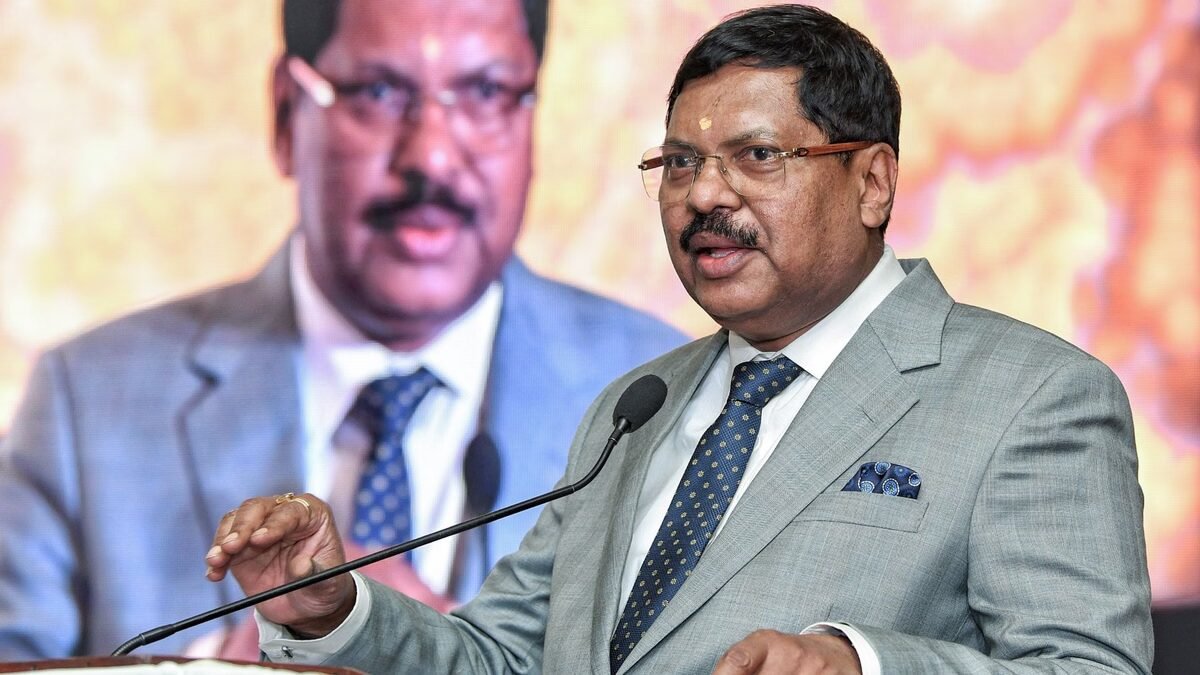 CJI vs सरकार