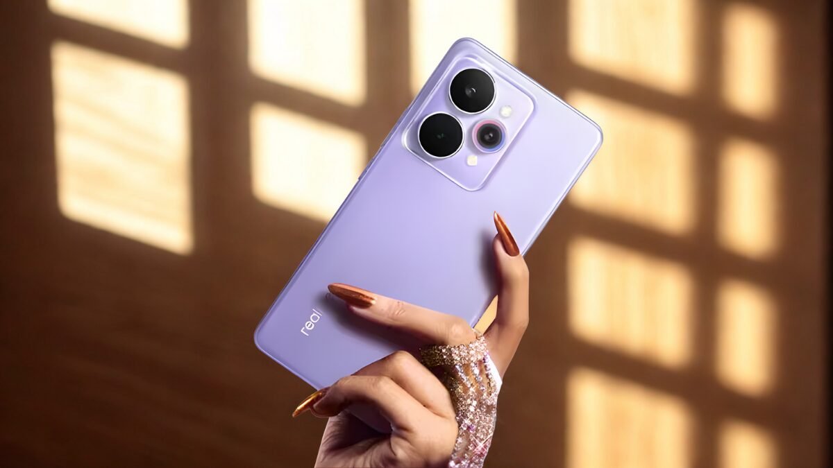 रियलमी 16 Pro