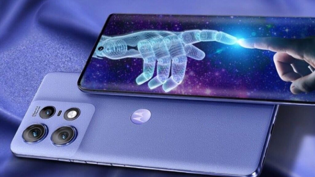 Motorola Edge 50 Pro: पर भारी डिस्काउंट, जानिए कर्व्ड डिस्प्ले और 125W फास्ट चार्जिंग की खासियत