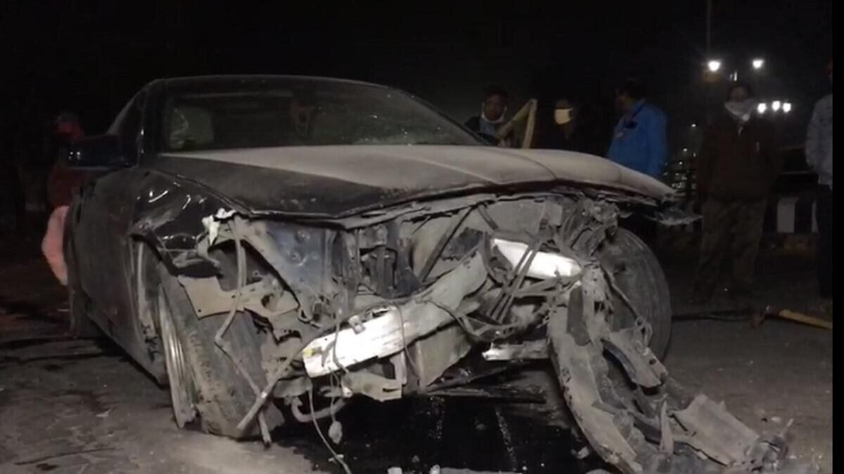 राजकोट हादसा: राजकोट में BMW की टक्कर से स्कूटी सवार की दर्दनाक मौत, नशे में ड्राइवर गिरफ्तार