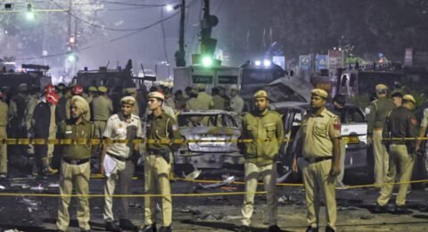 Delhi Blast 2025: जली हुई कैब मिलने ने बढ़ाई परिवार वालों की चिंता, धमाके के बाद से बिहार के पंकज लापता