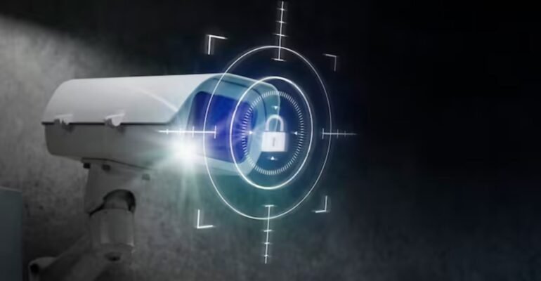 CCTV Tips: छोटी-सी लापरवाही पड़ेगी भारी, घर पर लगाए हैं सिक्योरिटी कैमरा तो भूलकर भी न करें ये गलतियां