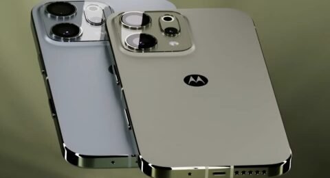 Motorola Edge 70 Pro: Qualcomm Snapdragon 7 Gen 4 प्रोसेसर है, जो स्मूद गेमिंग और मल्टीटास्किंग देता है